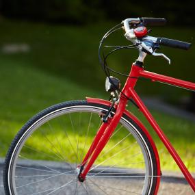 rotes Fahrrad